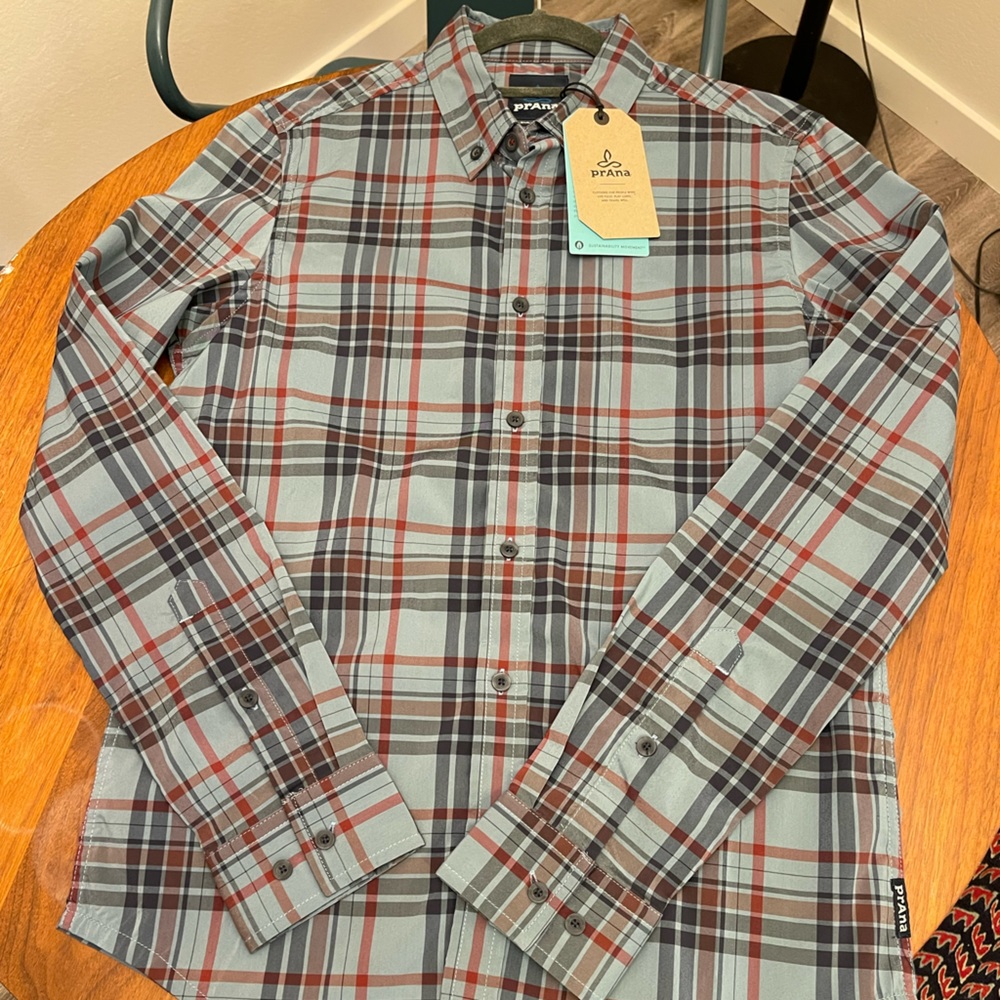 NWT Prana Grainger Tailored Long Sleeve Quick Dry Button Down Shirt